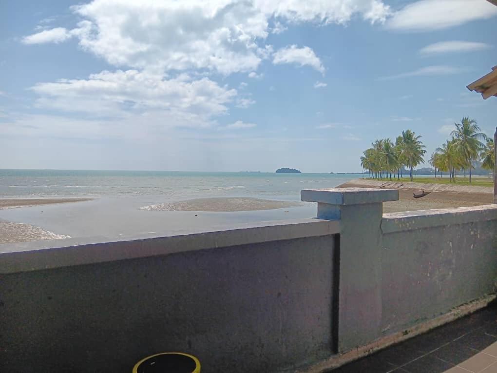 Pd Seaview Paradise Lagoon Apartment Port Dickson Exterior photo